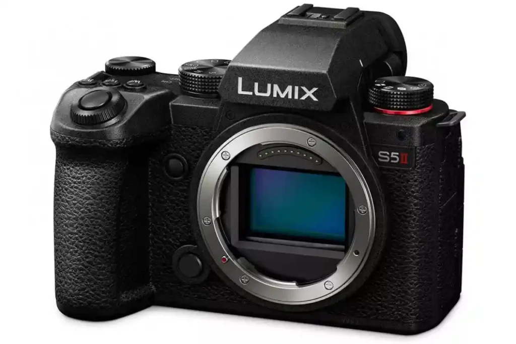 دوربین های پاناسونیک LUMIX S5II و S5IIX