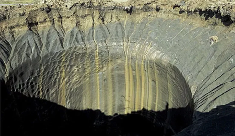 کشف چندین حفره‌ای اسرارآمیز در سیبری